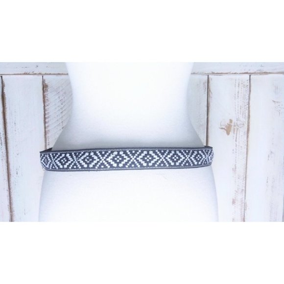 90s blue white tribal print woven cloth belt - Picture 4 of 5